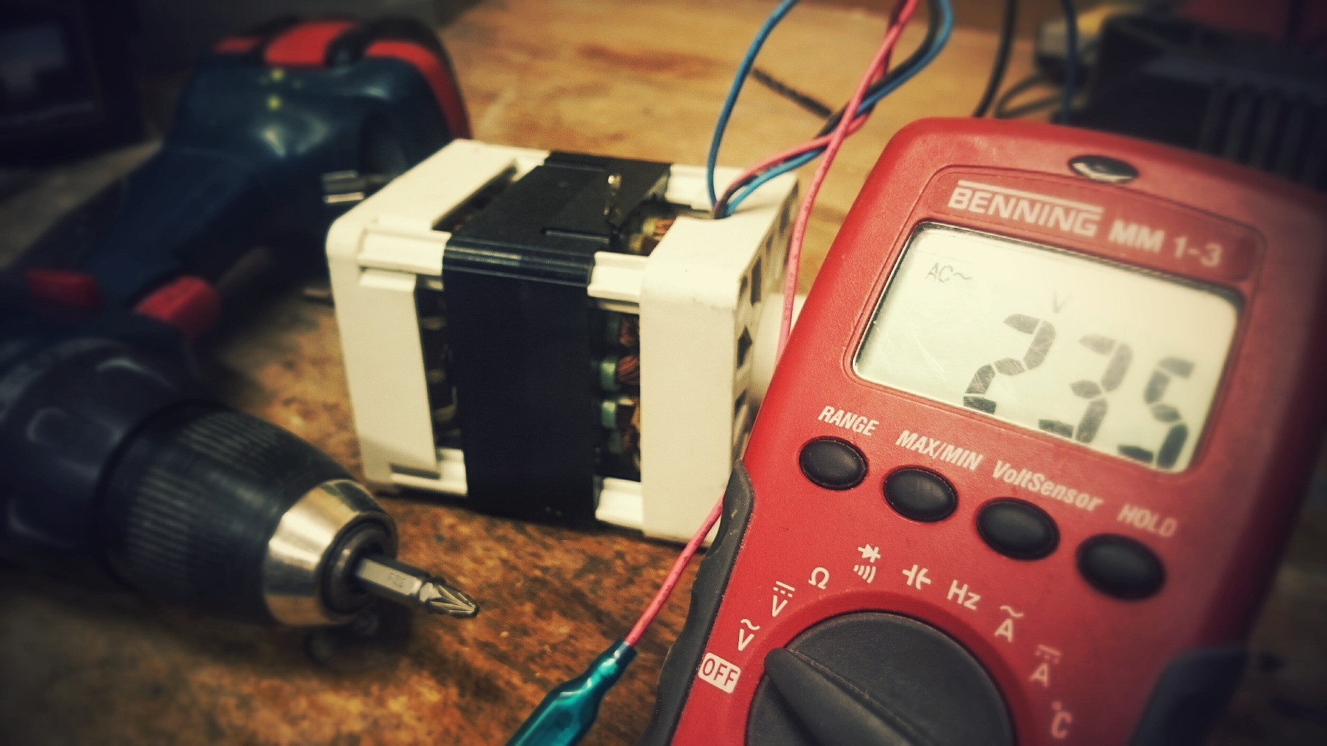 Izvođenje elektro instalacija - ELMMATIC
